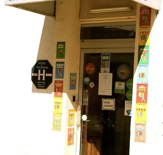 Du Champs De Mars Μπεζιέ