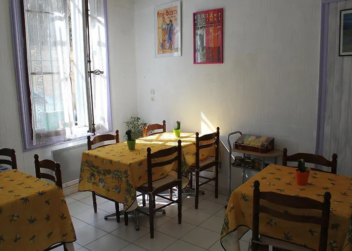 Du Champs De Mars Ξενοδοχείο 2*