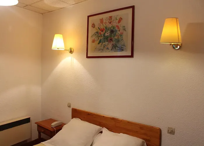 Du Champs De Mars Ξενοδοχείο 2*